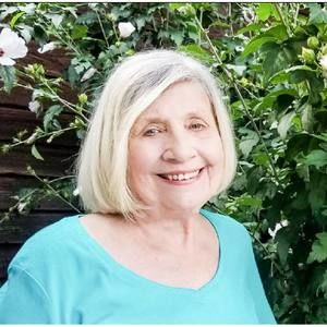 Meet your Posher, Jacqueline